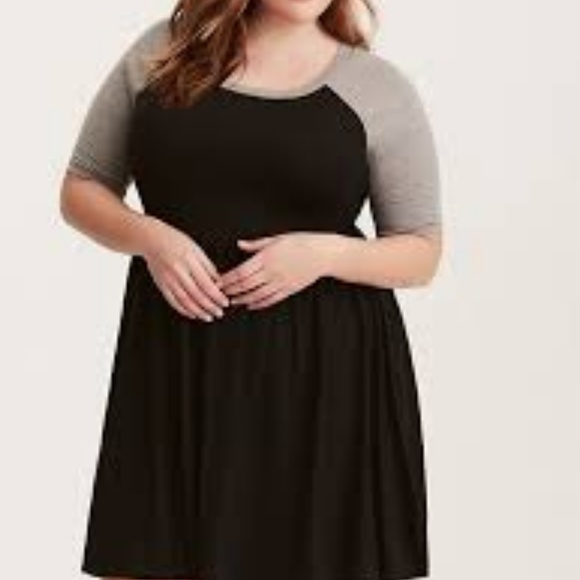 torrid Dresses & Skirts - TORRID RAGLAN SKATER DRESS PLUS SIZE 2